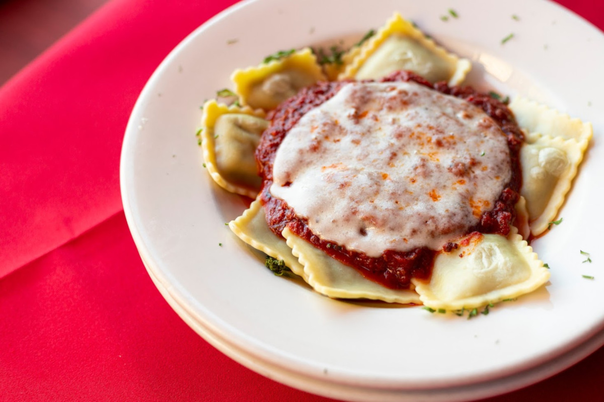 Pasta with meat, tomato sauce and cheese